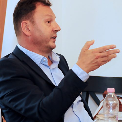 dr. Valálik István